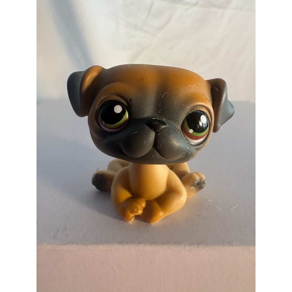 2005 Littlest Pet Shop LPS Dark Brown & Black Pug #2  Unique Eyes - LOOSE